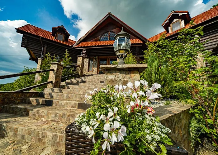 Rustic Cottage